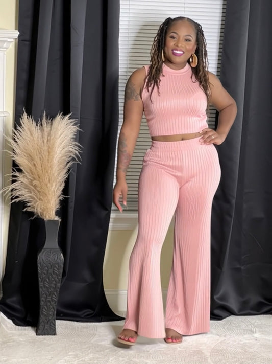 The Effortless Elegance Ribbed Lounge Set (strawberry shortcake)