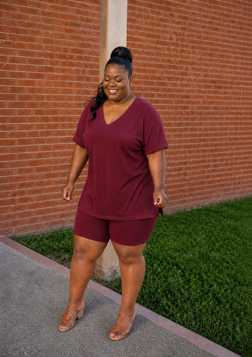 The Everyday Luxe Lounge (Maroon)