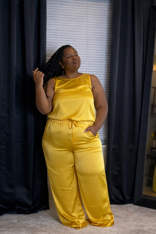 Elevated Lounge Set (yellow)
