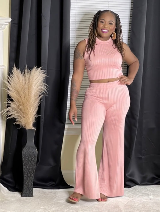 The Effortless Elegance Ribbed Lounge Set (strawberry shortcake)